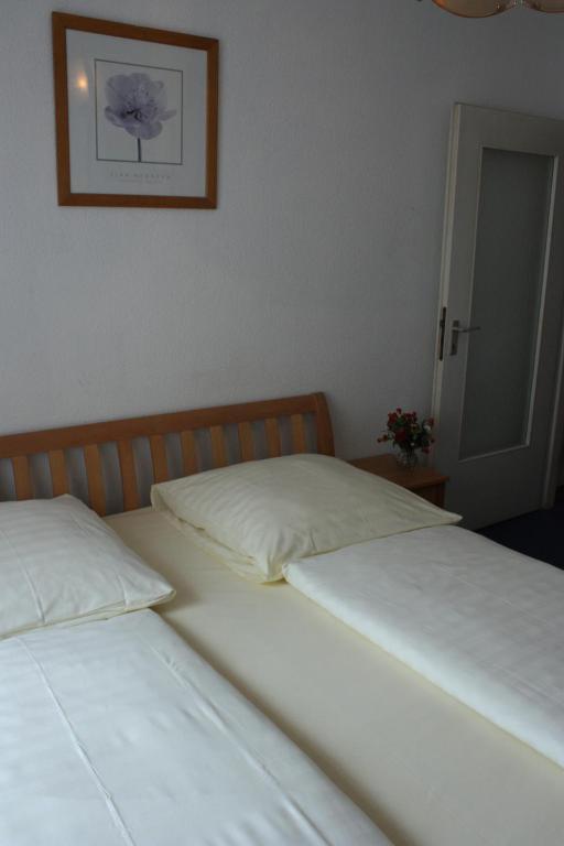 Hotel Diplomat Frankfurt am Main Quarto foto