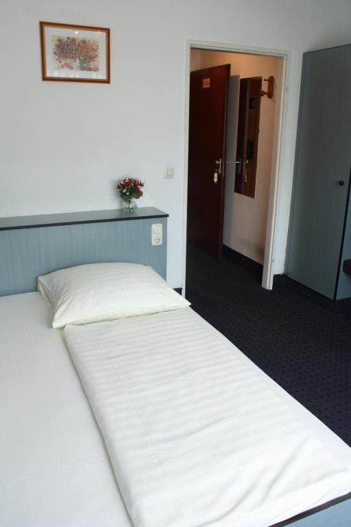 Hotel Diplomat Frankfurt am Main Quarto foto